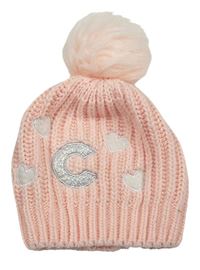 Ružová pletená čapica s brmbolcom a písmenem