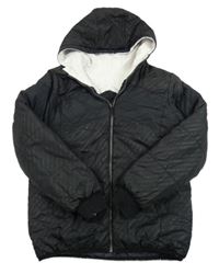 Čierna šušťáková zimná obojstranná bunda s písmeny a kapucňou C&A