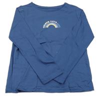 Tmavomodré tričko s dúhou a nápisom alive