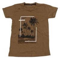 Hnědé tričko s palmami