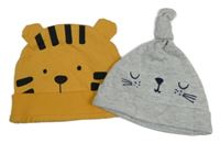 2x čepice - šedá s čumákem + okrová - tygr