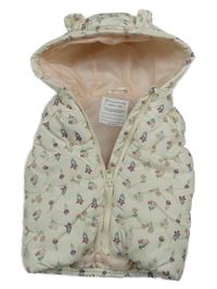 Smetanová květovaná šusťáková zateplená vesta s kapucí Primark