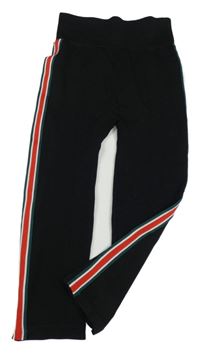 Černo-zeleno-červeno-bílé crop legíny s pruhy 