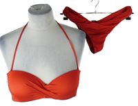 Dámske červené dvoudílné plavky Tezenis vel. 70A