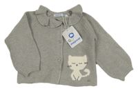 Nové - Šedý propínací svetr s kočkou a límečkem Mayoral