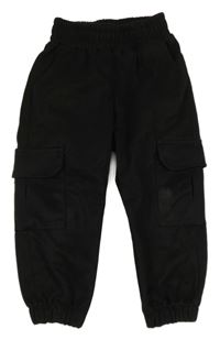 Čierne cargo cuff nohavice