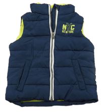 Tmavomodrá šušťáková zateplená vesta s nápisom Dopodopo