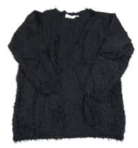 Čierny chlpatý sveter BHS