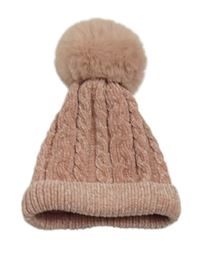 Ružová žinylková čapica s bambulíGeorge