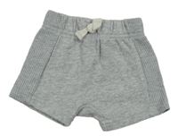 Sivé kraťasy Carter's