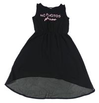 Čierne bavlněno/šifonové šaty s nápisom Page one young