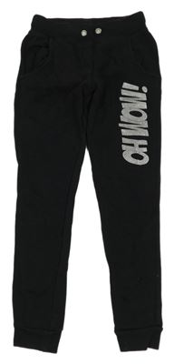 Čierne cuff tepláky s nápisom C&A