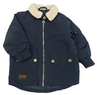 Tmavomodrá šušťáková zateplená parka s nášivkou a huňatým golierikom Next