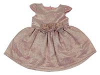 Růžové vzorované šaty s květy 