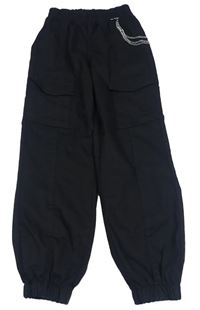 Čierne cuff nohavice s retiazkou select