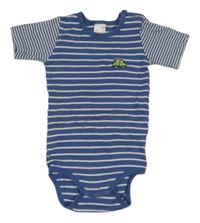 Modro-bílé pruhované body s autem Pusblu