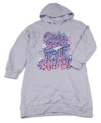 Lila teplákové šaty s nápisem a kapucí 