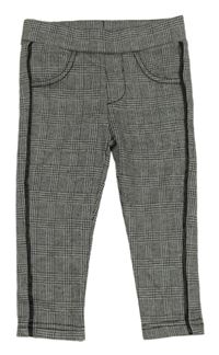 Čierno-biele kockované úpletové legíny