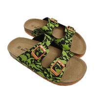 Nové - Černo-zelené korkové patofle s dinosaury vel.32