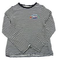 Čierno-biele pruhované tričko s nápisom M&S