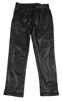 Černé koženkové legíny Mango