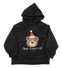 Čierna mikina s medvěďom a kapucňou