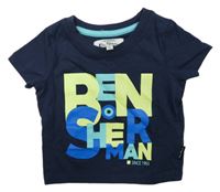 Tmavomodré tričko s nápisom Ben Sherman
