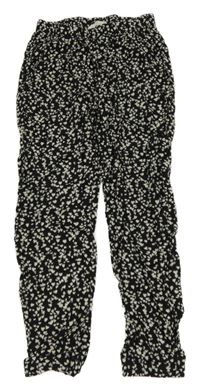 Čierne cuff ľahké nohavice s bielými srdiečkami H&M