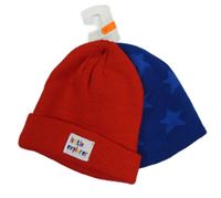 Nové - 2x čepice - červená s nášivkou + safírová s hvězdami Dunnes