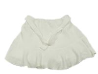 Biela sukňa s všitými kraťasy a opaskom