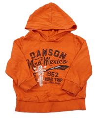 Červená mikina s nápisem a kapucí 