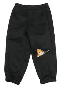 Čierne tepláky s medvěďom shein