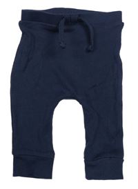 Tmavomodré žebrované lehké tepláky Matalan