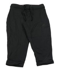 Čierne capri športové tepláky