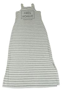 Sivo-biele pruhované dlhé šaty s nápisom Yd.