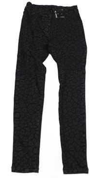Nové - tmavošedo-černé vzorované skinny rifle zn.Tu