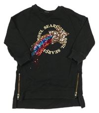 Čierne teplákové oversize šaty s kometou z flitrů a nápismi Next