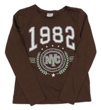 Tmavohnedé tričko s číslom a písmenky page