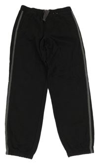 Čierne tepláky s pruhmi George