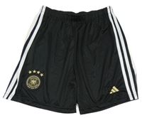 Černé sportovní kraťasy s pruhy a erbem a logem Adidas 