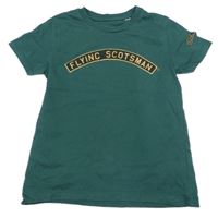 Zelené tričko s nápisem 