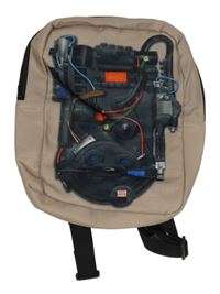 Béžový batoh s potiskem