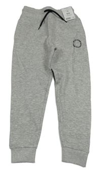 Nové - šedé melírované tepláky s nápisy George