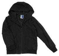Černý šusťákový jarní bomber s nášivkou a kapucňou JACK&JONES