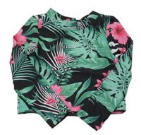 Čierne crop tričko s kvetmi a lístečky PatPat