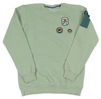 Zelená žebrovaná mikina s nášivkami kids