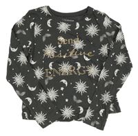 Antracitové crop tričko s mesiacmi a sluníčky a nápisom Primark