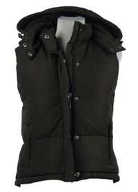 Dámska kávová šušťáková zateplená crop vesta s odopínacíá kapucňou Street One