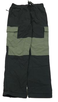 Černo-khaki šusťákové outdoorové cargo kalhoty H&M