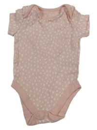 Svetloružové body s bielými srdiečkami George